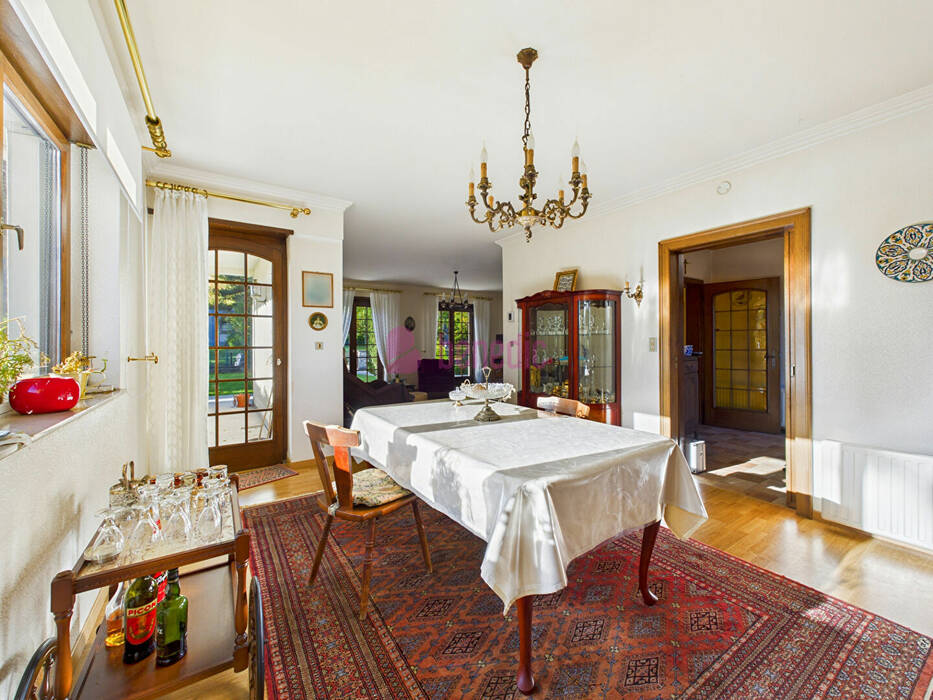 58776172l - Attribut alt par défaut.