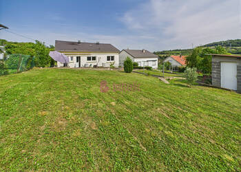 58879443a - Attribut alt par défaut.