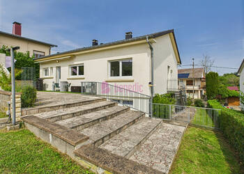 58879443b - Attribut alt par défaut.