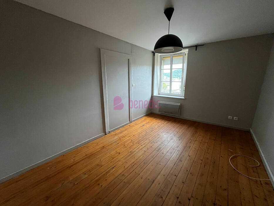 4253955c - Attribut alt par défaut.