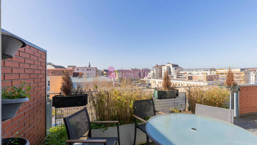 58445508c - Attribut alt par défaut.