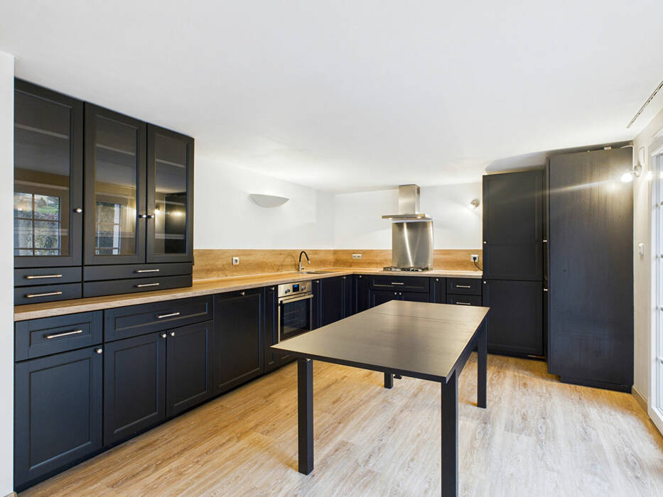 59413275b - Attribut alt par défaut.