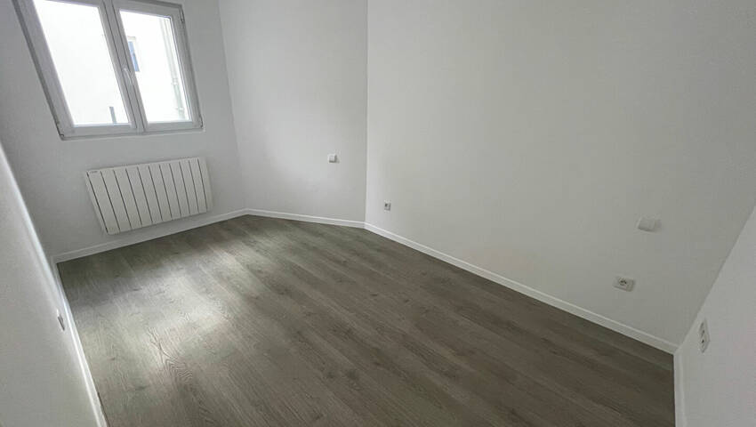 57583999e - Attribut alt par défaut.
