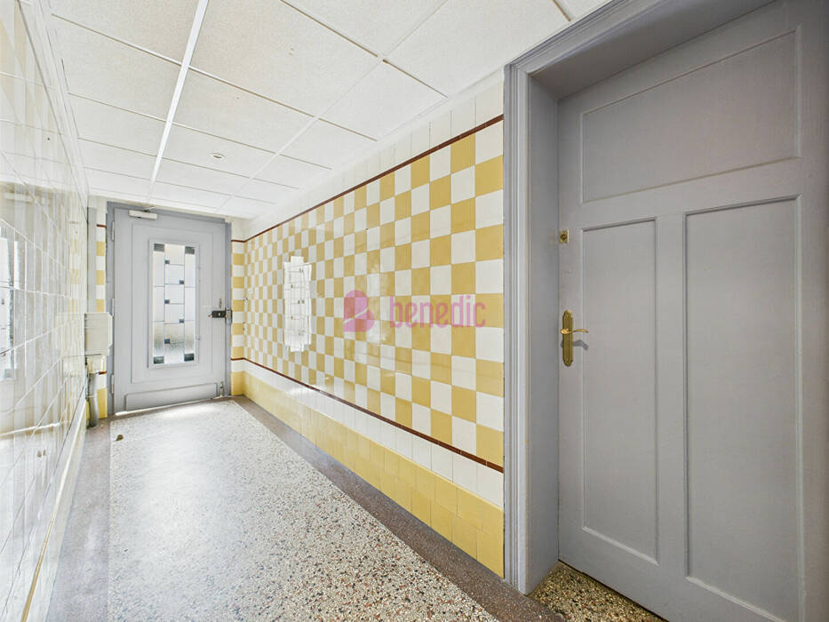 59372427m - Attribut alt par défaut.