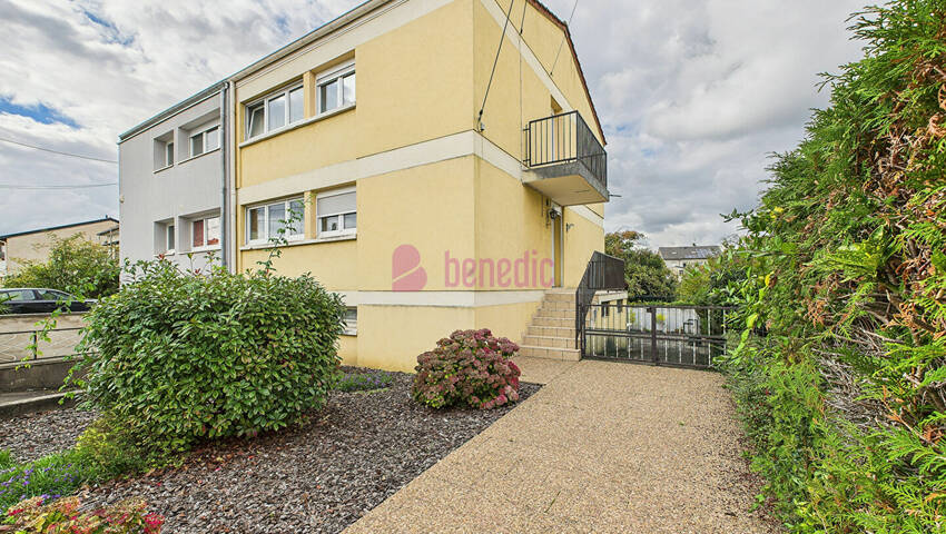 59051776a - Attribut alt par défaut.