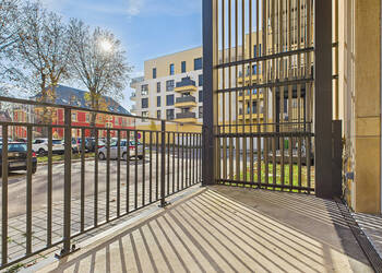 59421265a - Attribut alt par défaut.