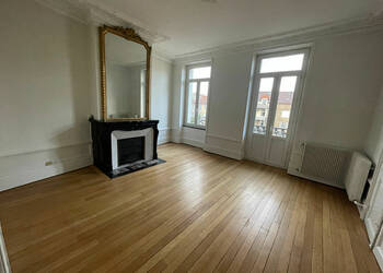 59423388a - Attribut alt par défaut.