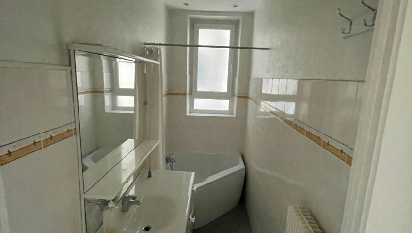 59423388g - Attribut alt par défaut.