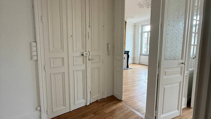 59423388d - Attribut alt par défaut.