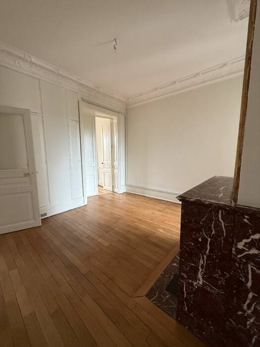 59423388f - Attribut alt par défaut.