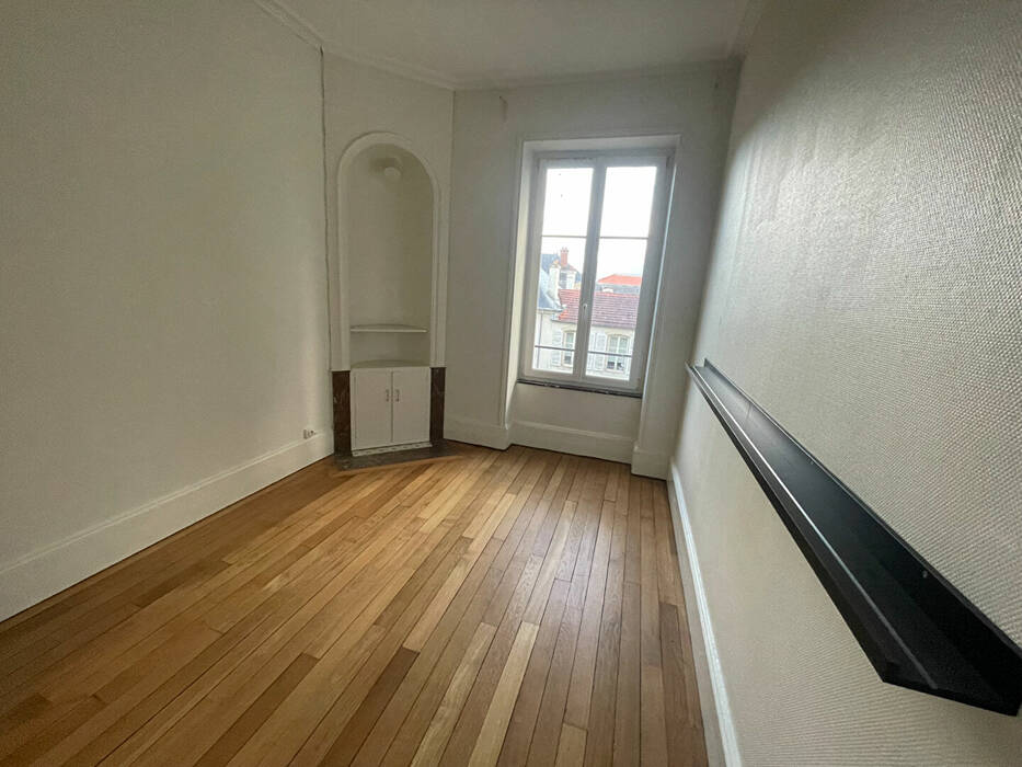 59423388n - Attribut alt par défaut.