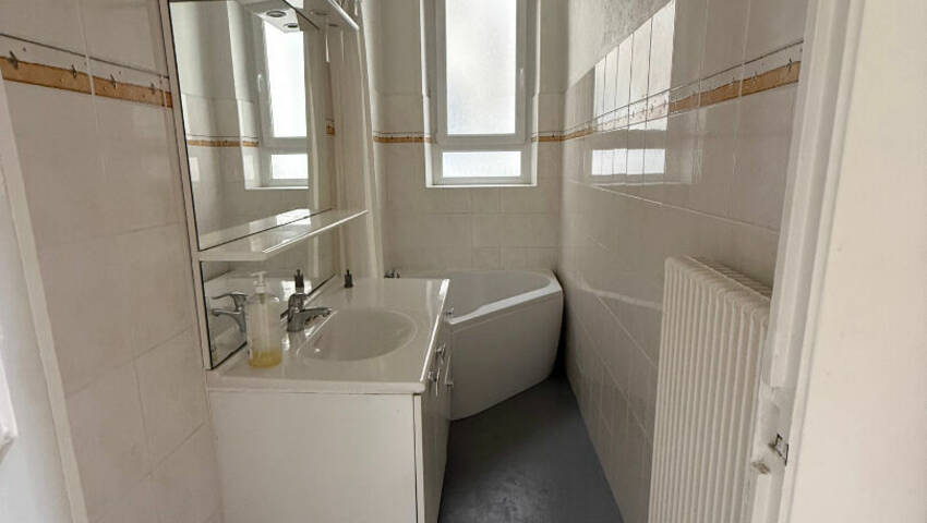 59423388g - Attribut alt par défaut.