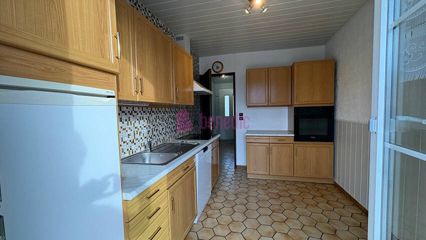 59436245f - Attribut alt par défaut.