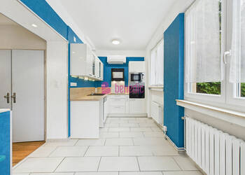 59384253a - Attribut alt par défaut.