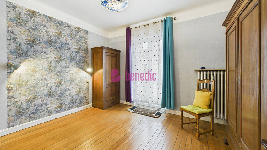 59384253q - Attribut alt par défaut.