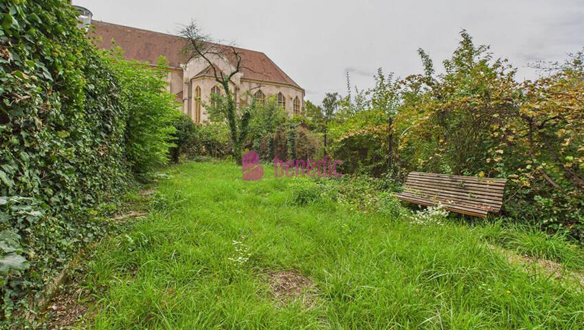 59384253v - Attribut alt par défaut.