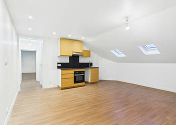 59436674b - Attribut alt par défaut.