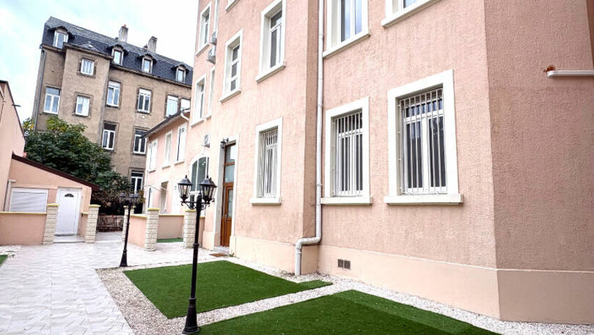 59436674d - Attribut alt par défaut.