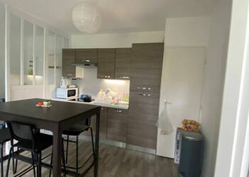 59437722b - Attribut alt par défaut.