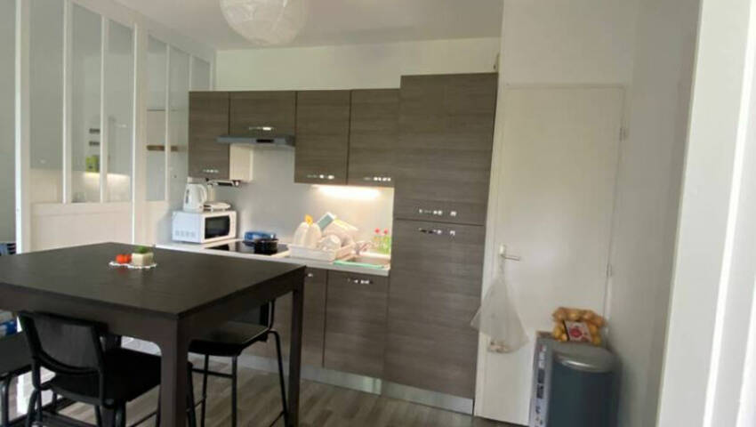 59437722c - Attribut alt par défaut.