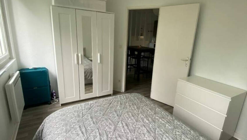 59437722d - Attribut alt par défaut.