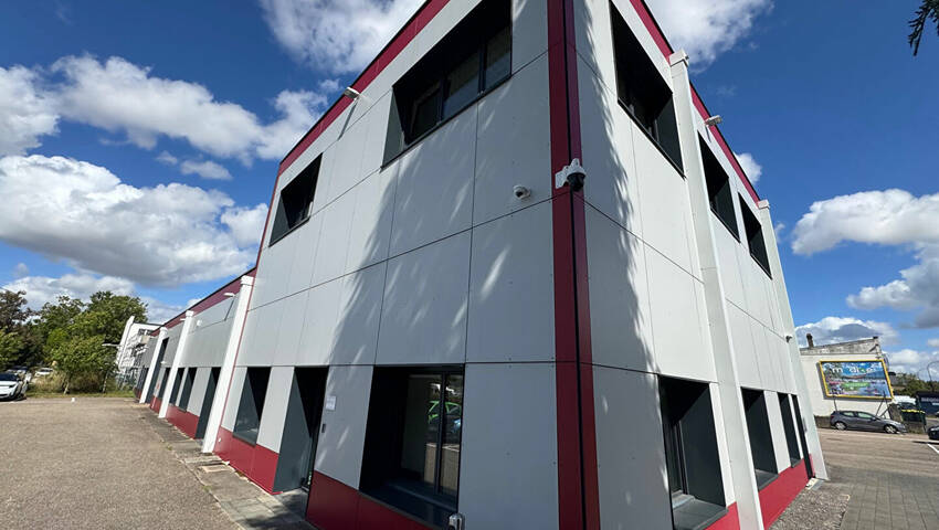 59437362a - Attribut alt par défaut.