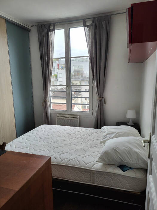 59442641b - Attribut alt par défaut.