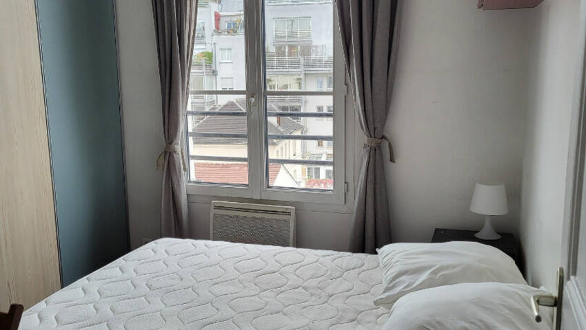 59442641b - Attribut alt par défaut.