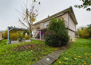 59448976a - Attribut alt par défaut.