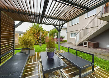 59448976b - Attribut alt par défaut.