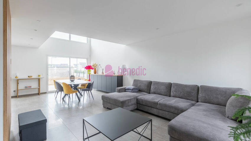 58634353h - Attribut alt par défaut.