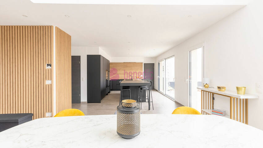 58634353j - Attribut alt par défaut.