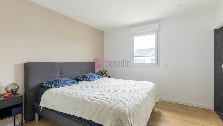 58634353n - Attribut alt par défaut.