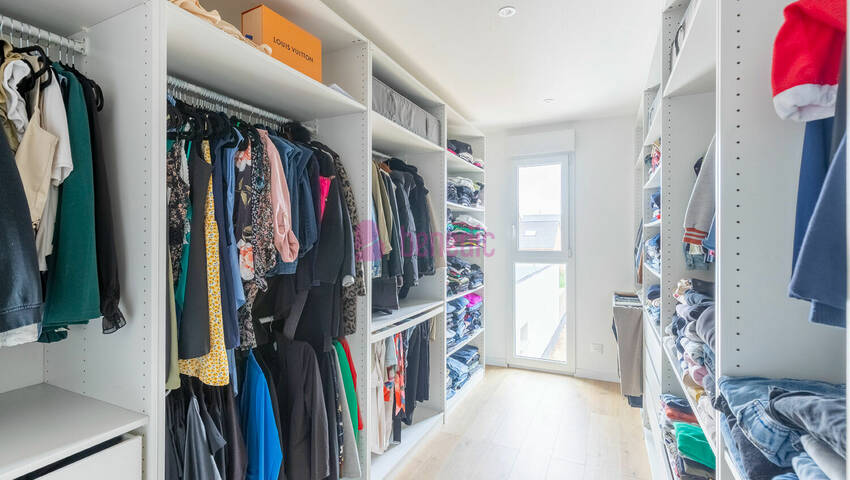 58634353r - Attribut alt par défaut.