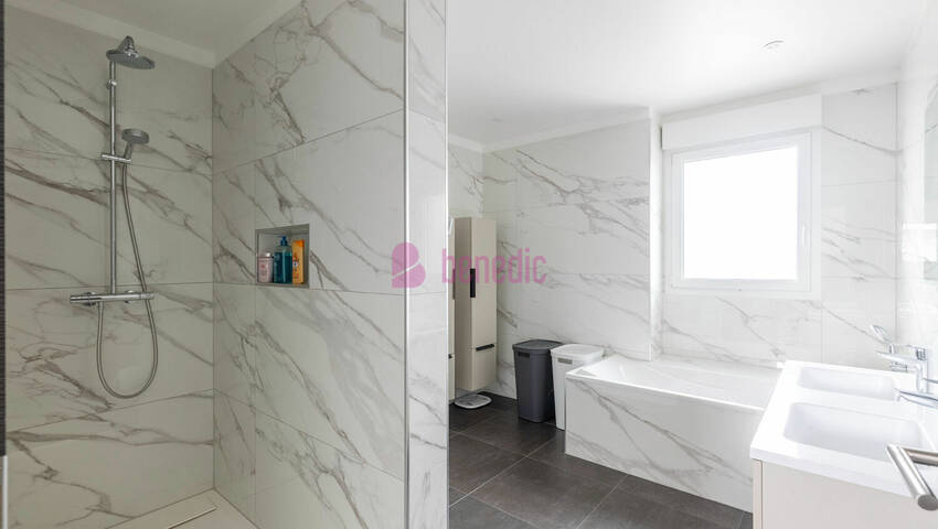 58634353s - Attribut alt par défaut.