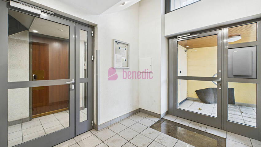 58906511p - Attribut alt par défaut.