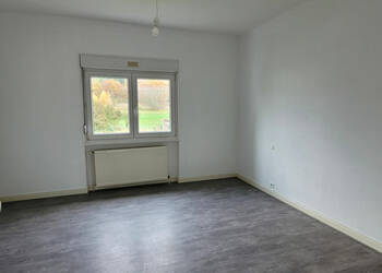 59449009b - Attribut alt par défaut.