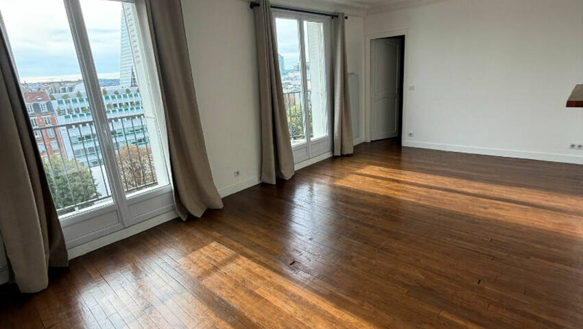 59438140a - Attribut alt par défaut.