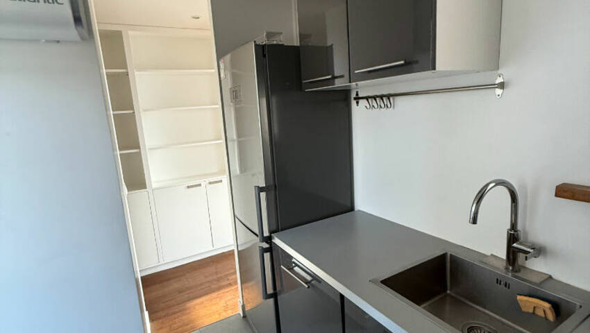 59438140d - Attribut alt par défaut.