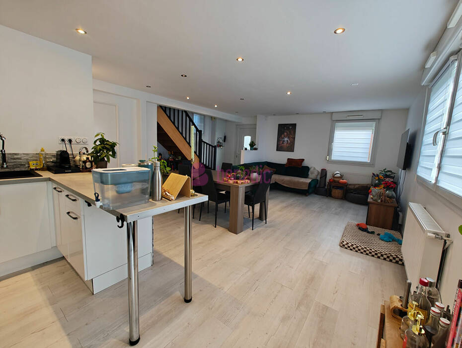 58444145e - Attribut alt par défaut.