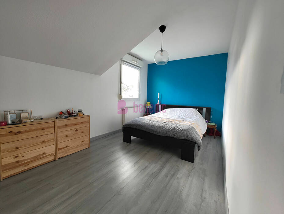 58444145g - Attribut alt par défaut.