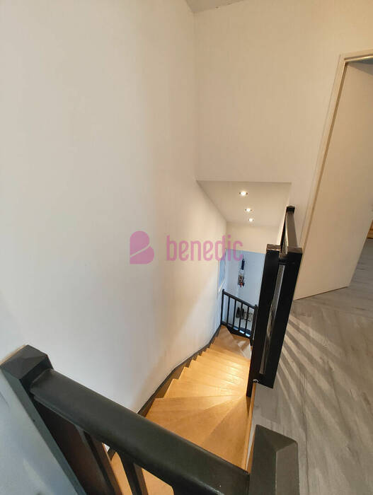 58444145j - Attribut alt par défaut.