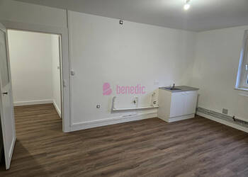 59467831a - Attribut alt par défaut.