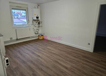 59467831c - Attribut alt par défaut.