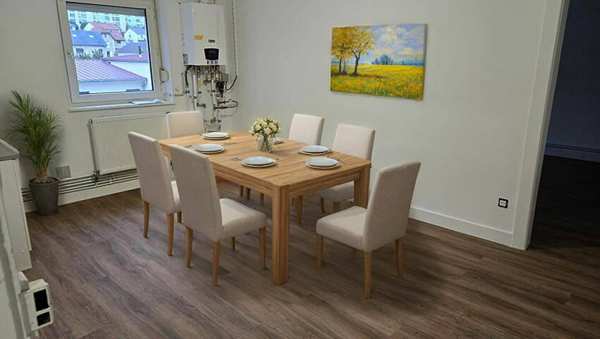 59467831b - Attribut alt par défaut.