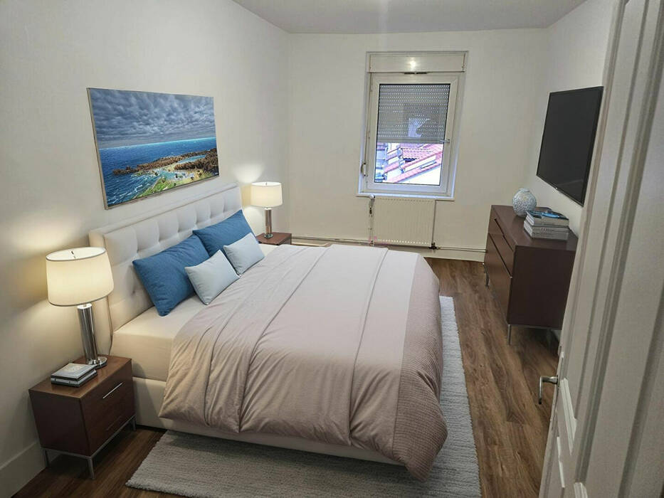 59467831c - Attribut alt par défaut.