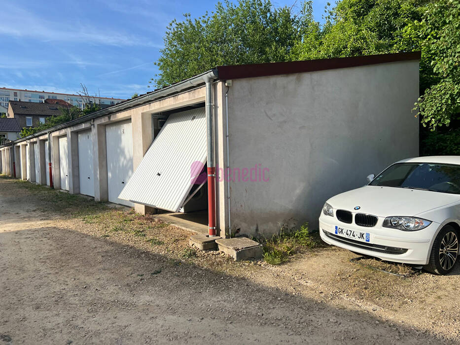 59467831k - Attribut alt par défaut.