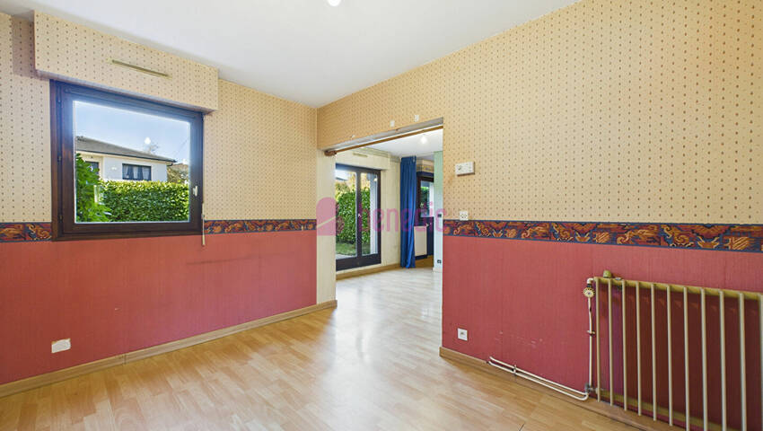 59356318d - Attribut alt par défaut.