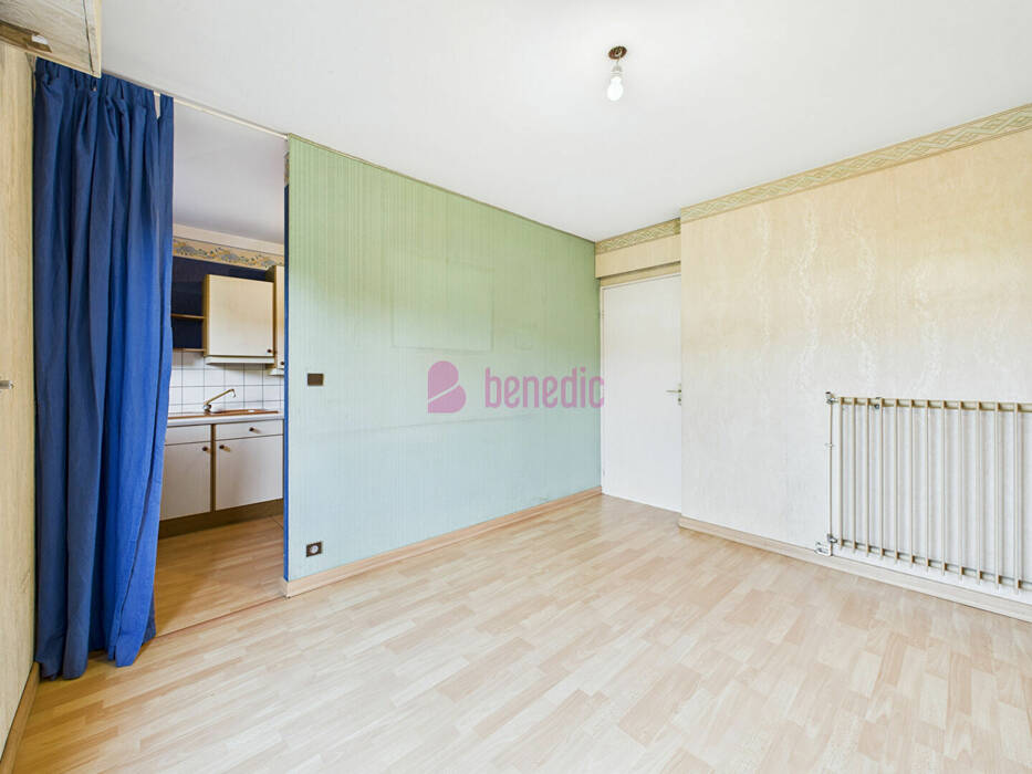 59356318e - Attribut alt par défaut.