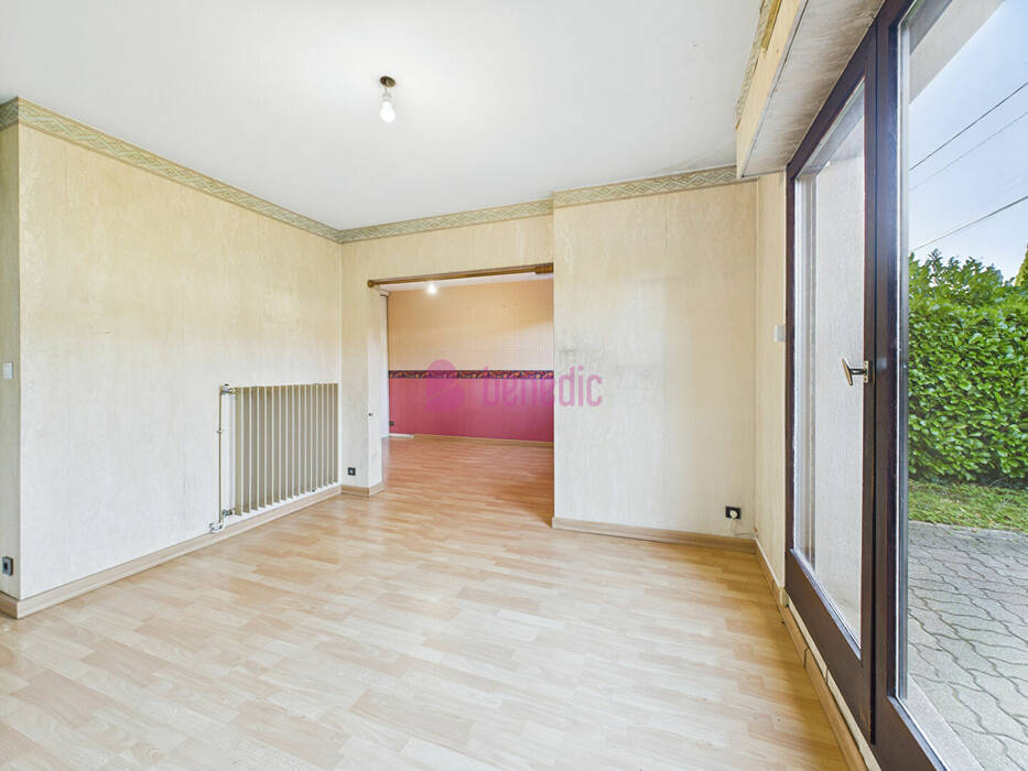 59356318f - Attribut alt par défaut.